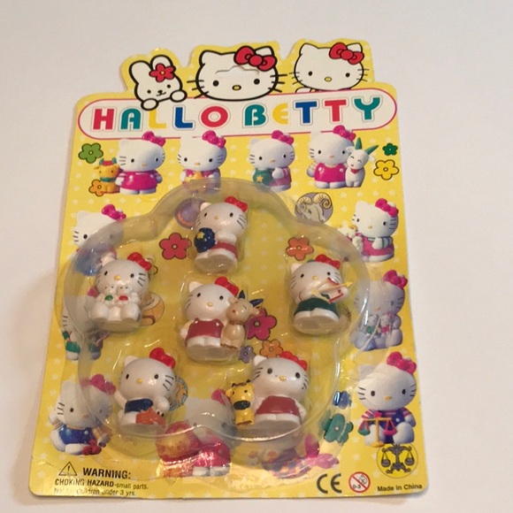 Hallo Betty | Toys | Hallo Betty Miniature Figures Looks Like Hello
